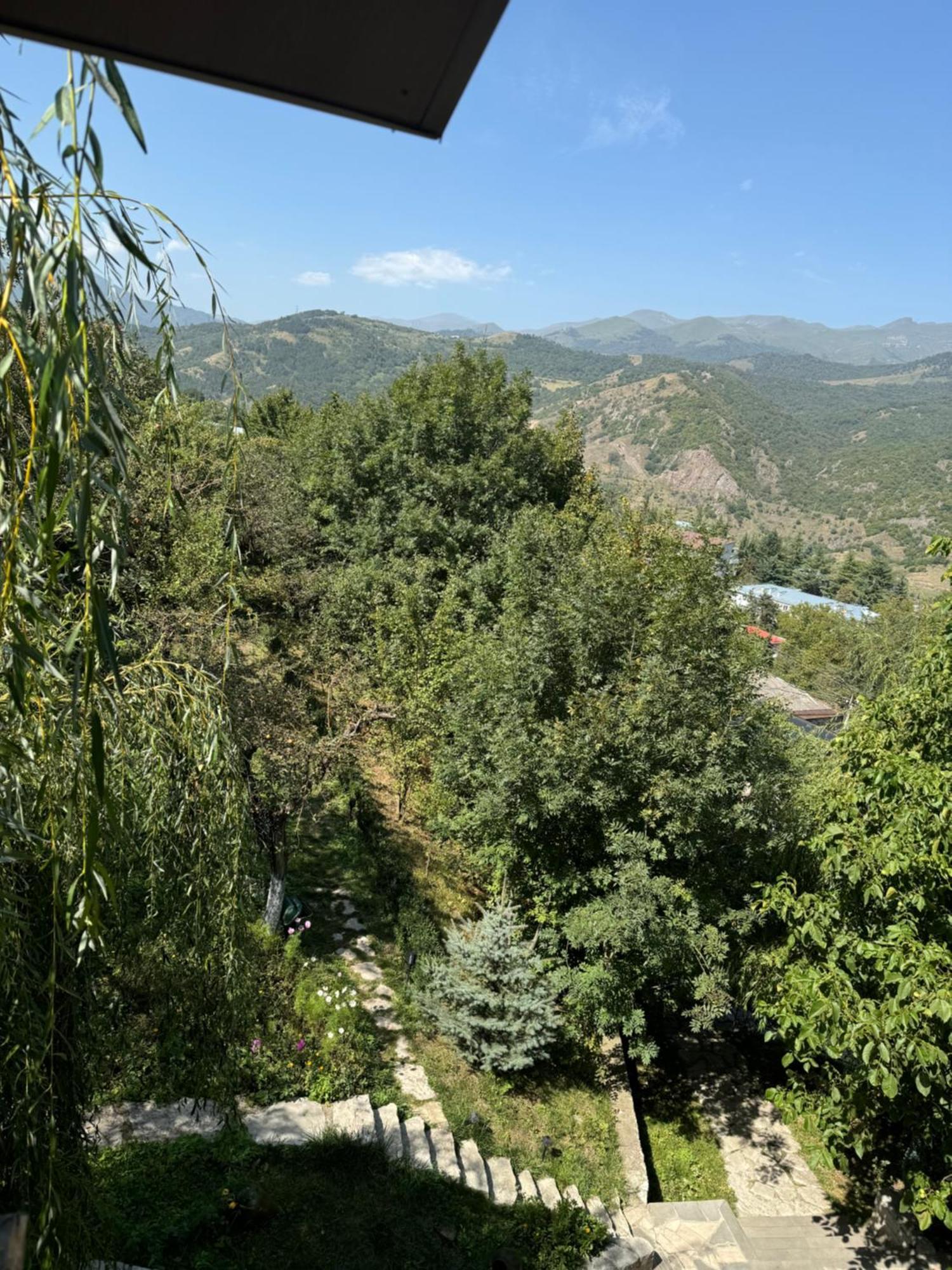 Verin Tun Dilidzjan Buitenkant foto